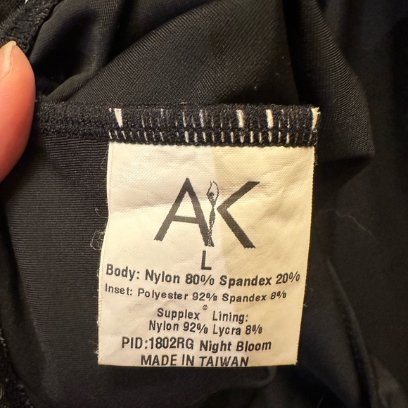 AK Dancewear AL - Picture 4 of 4
